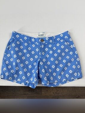 Old Navy Chino Shorts Womens 2 Blue White‎ Geometric, Pockets 4.5” Inseam